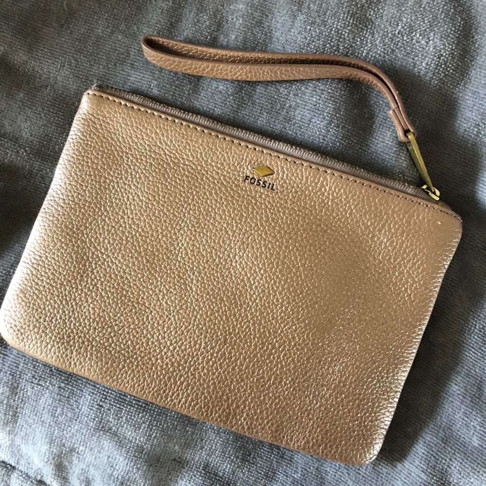 Fossil Wristlet